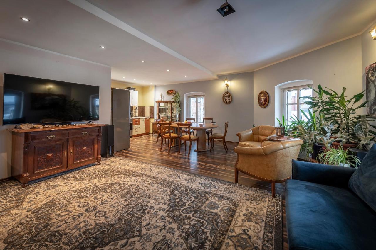 Apartament Artystyczny W Rynku. Lądek-Zdrój Extérieur photo